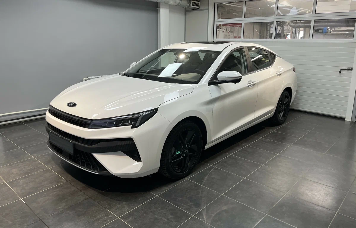 Москвич 6 с автосалона по цене от 1 454 000 рублей