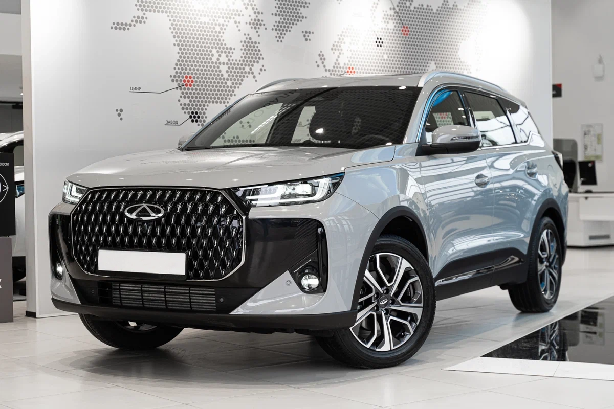 Chery Tiggo 7L с автосалона по цене от 1 618 000 рублей